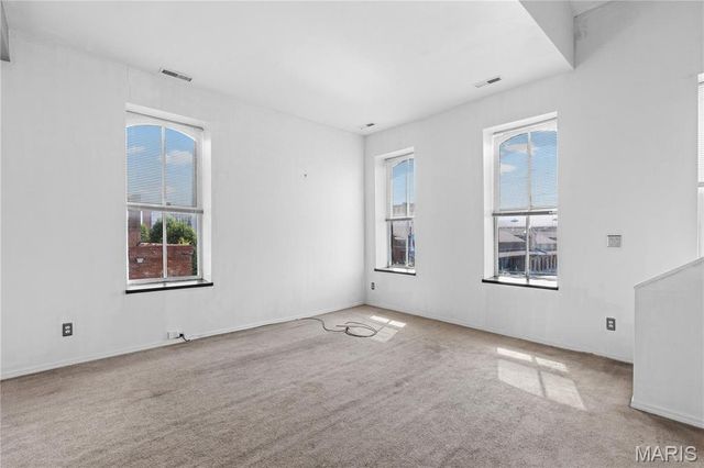 1615 S 9th Street, St Louis, MO 63104