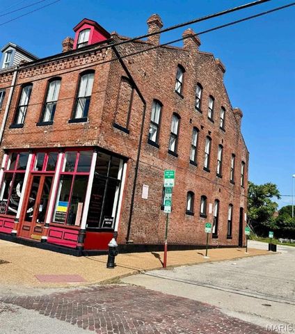 1615 S 9th Street, St Louis, MO 63104