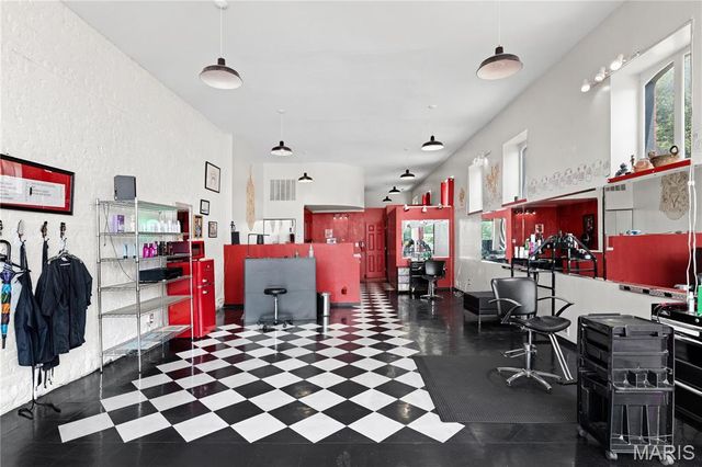 1615 S 9th Street, St Louis, MO 63104