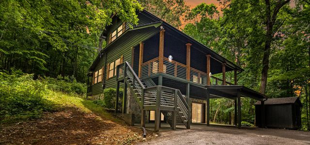 136 Fox Run Drive, Blue Ridge, GA 30513