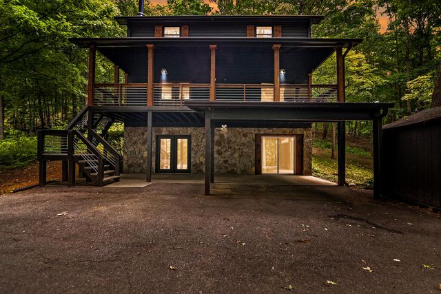 136 Fox Run Drive, Blue Ridge, GA 30513