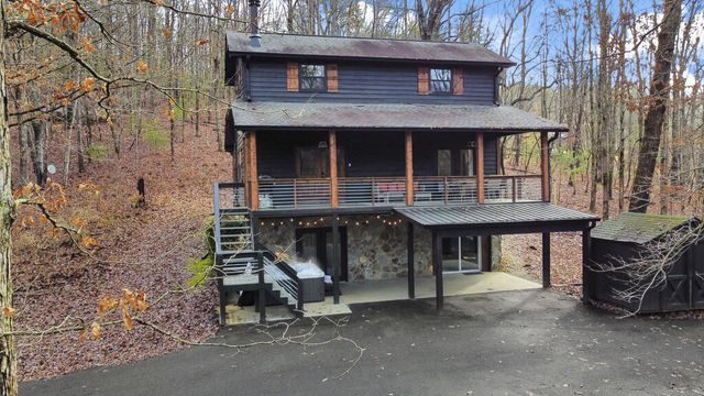 136 Fox Run Drive, Blue Ridge, GA 30513