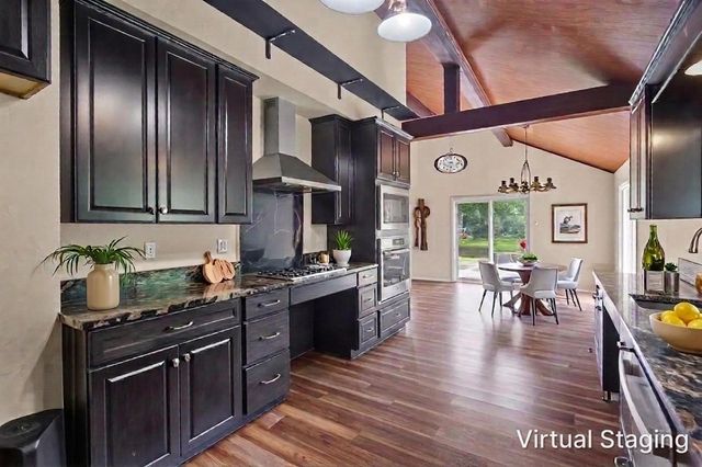 101 Royal Circle, Tool, TX 75143