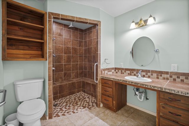 101 Royal Circle, Tool, TX 75143