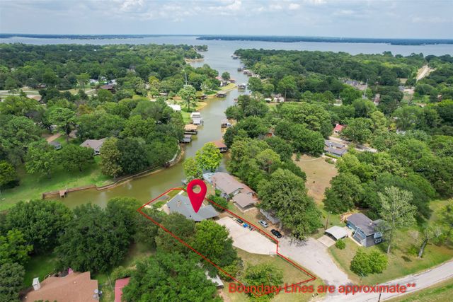 101 Royal Circle, Tool, TX 75143