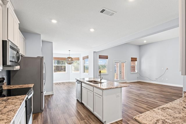 32 Brushed Dune Circle, Freeport, FL 32439