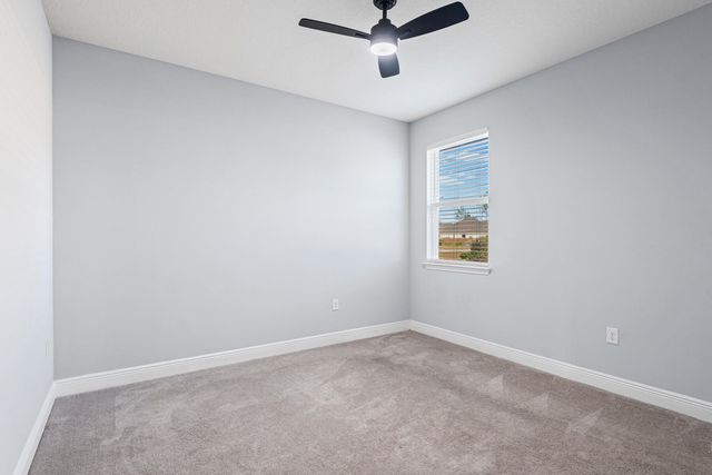 32 Brushed Dune Circle, Freeport, FL 32439