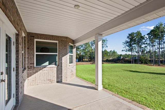 32 Brushed Dune Circle, Freeport, FL 32439