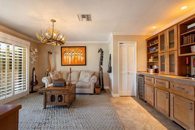 39196 Sweetwater Drive, Palm Desert, CA 92211