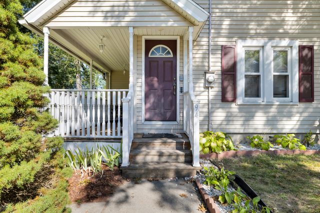 94 Larrabee Street, East Hartford, CT 06108