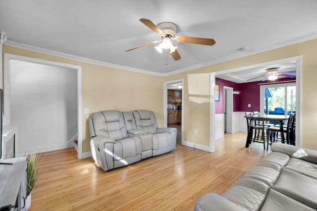 94 Larrabee Street, East Hartford, CT 06108