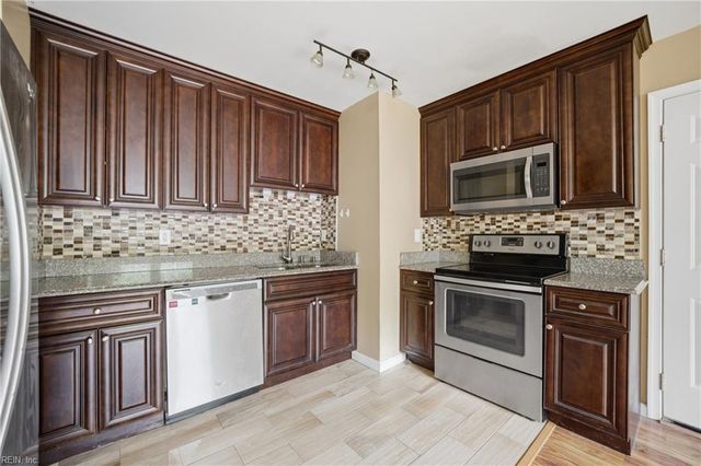 2809 Halsey ST, Chesapeake, VA 23324