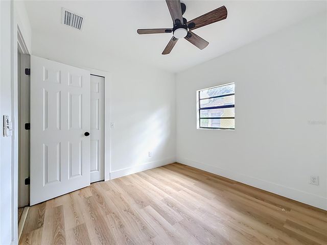 6705 N ELIZABETH STREET, Tampa, FL 33604