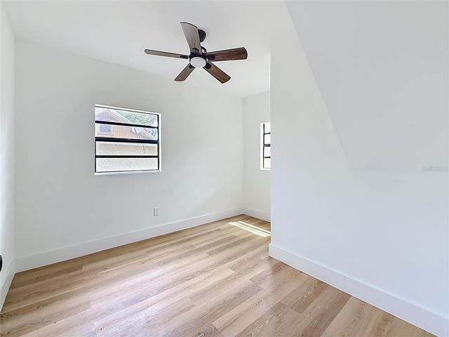 6705 N ELIZABETH STREET, Tampa, FL 33604