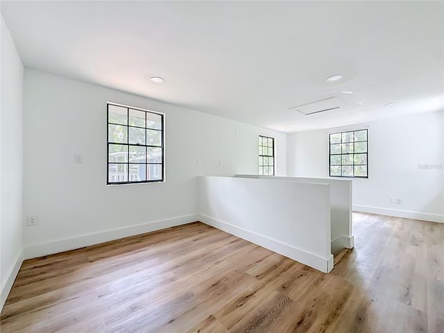 6705 N ELIZABETH STREET, Tampa, FL 33604