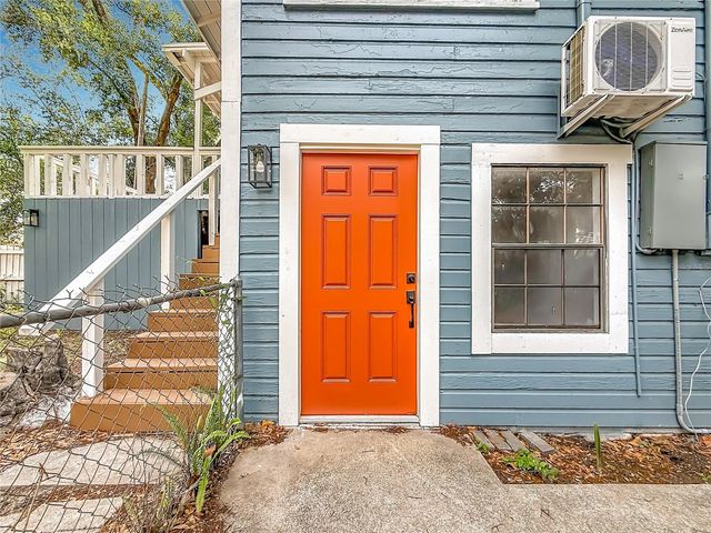6705 N ELIZABETH STREET, Tampa, FL 33604
