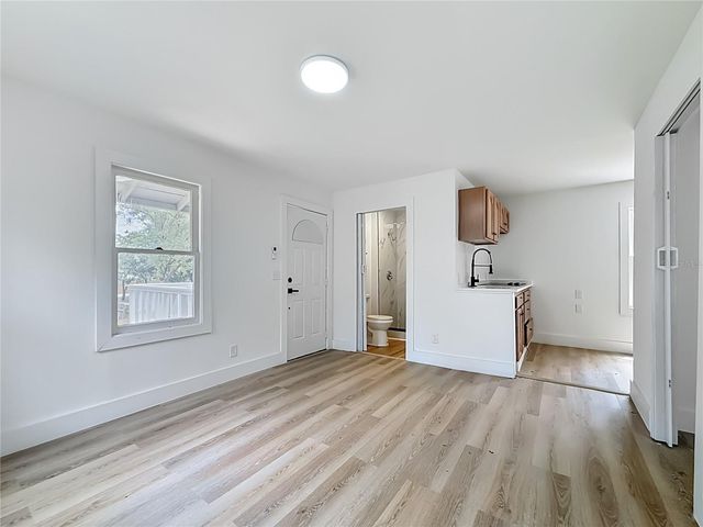 6705 N ELIZABETH STREET, Tampa, FL 33604