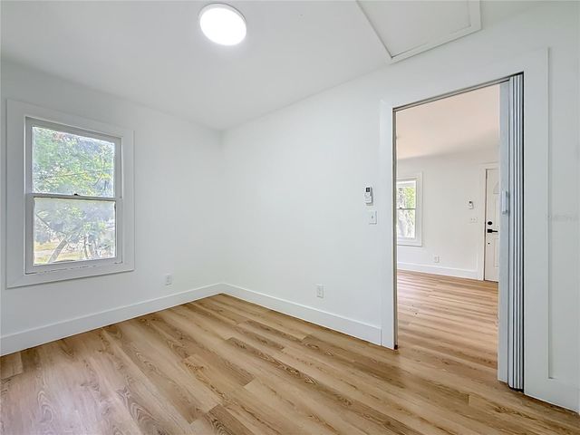 6705 N ELIZABETH STREET, Tampa, FL 33604