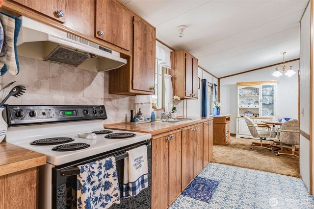 3805 College Street SE #16, Lacey, WA 98503