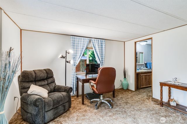 3805 College Street SE #16, Lacey, WA 98503