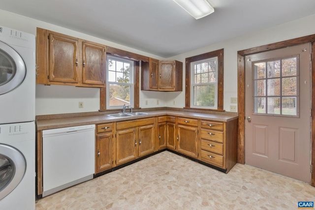 6497 GROVE HILL CT, Gordonsville, VA 22942