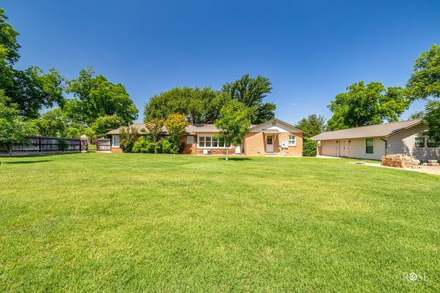1322 S Monroe St, San Angelo, TX 76901