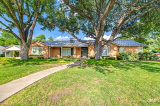 1322 S Monroe St, San Angelo, TX 76901