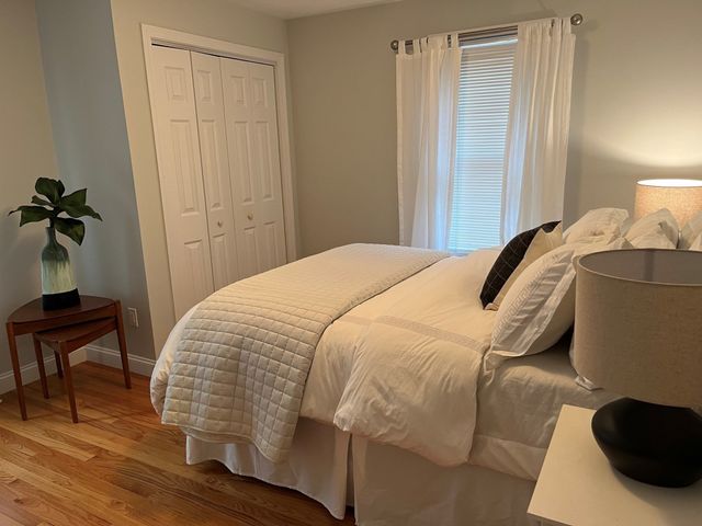 112 Porter St 5, Melrose, MA 02176