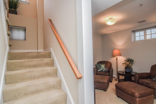 112 Porter St 5, Melrose, MA 02176