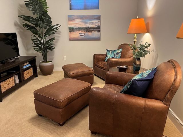 112 Porter St 5, Melrose, MA 02176