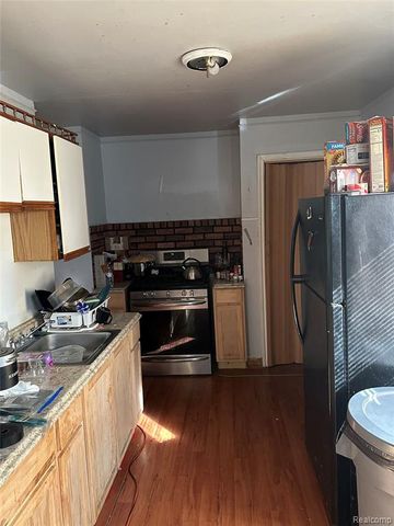 15886 E State Fair Street, Detroit, MI 48205