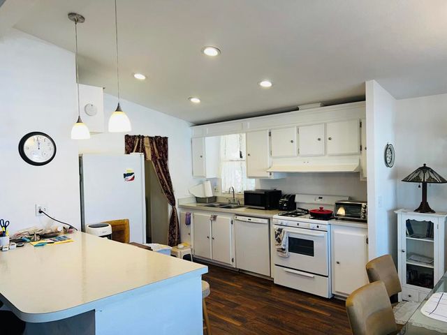 15300 Palm Drive 72, Desert Hot Springs, CA 92240