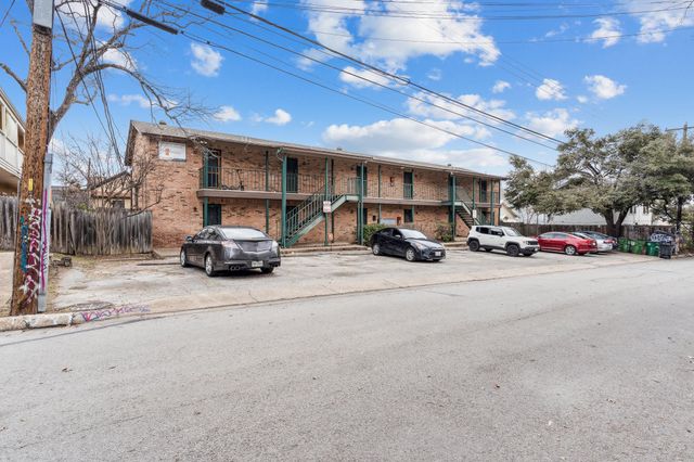 630 Maiden LN K, Austin, TX 78705