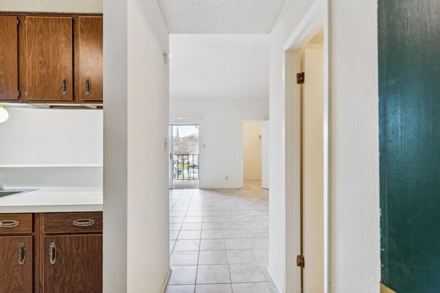 630 Maiden LN K, Austin, TX 78705