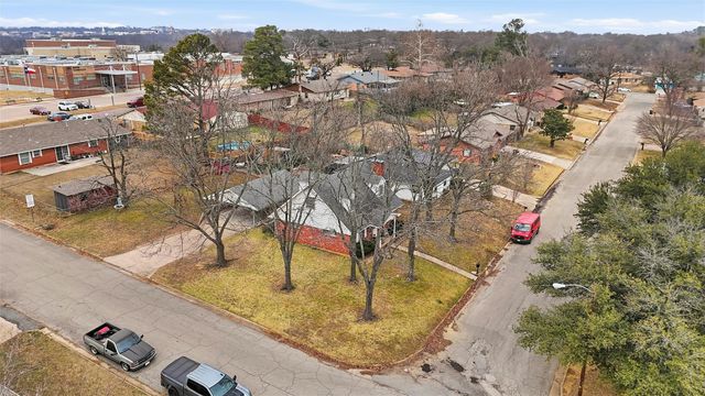 231 Ross Avenue, Denison, TX 75020