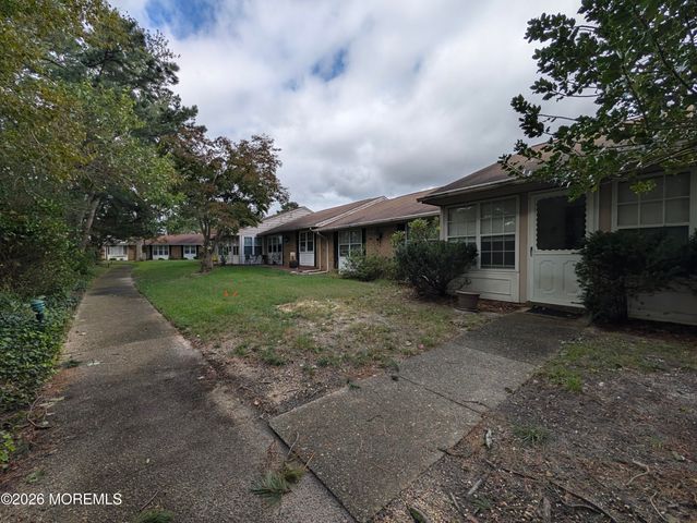 36C Sterling Street, Manchester, NJ 08759