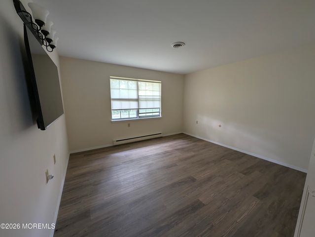36C Sterling Street, Manchester, NJ 08759