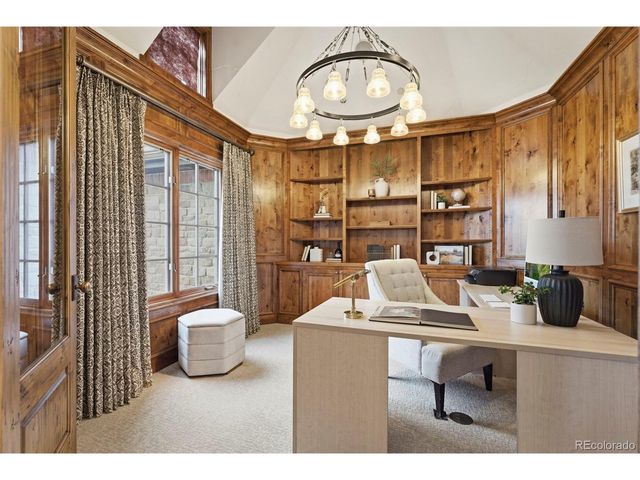 8745 Portico Ln, Longmont, CO 80503