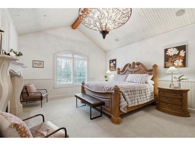 8745 Portico Ln, Longmont, CO 80503