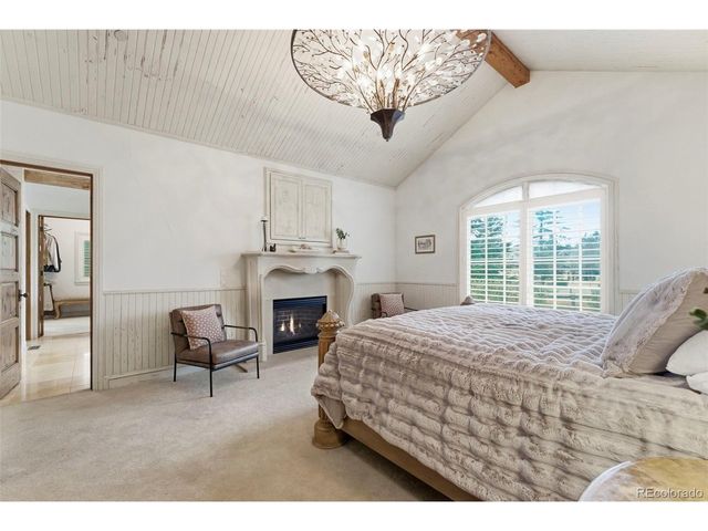 8745 Portico Ln, Longmont, CO 80503