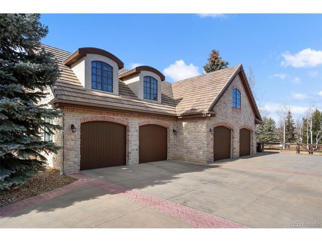 8745 Portico Ln, Longmont, CO 80503