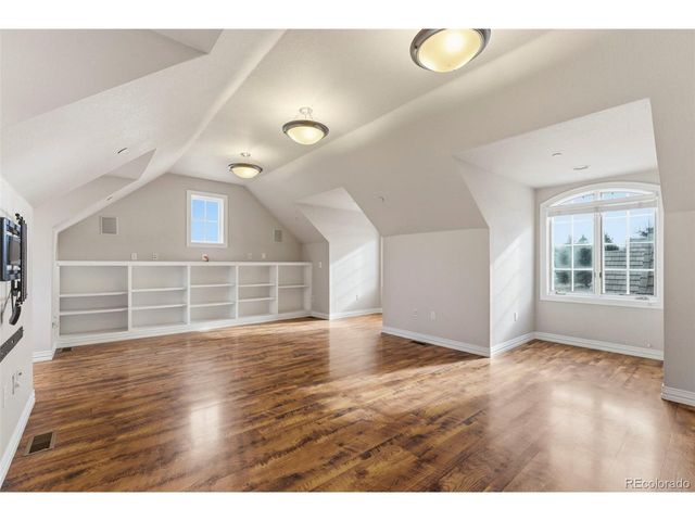 8745 Portico Ln, Longmont, CO 80503