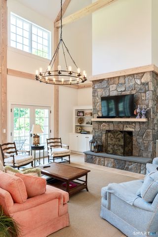 17 Blackman Road, Ridgefield, CT 06877