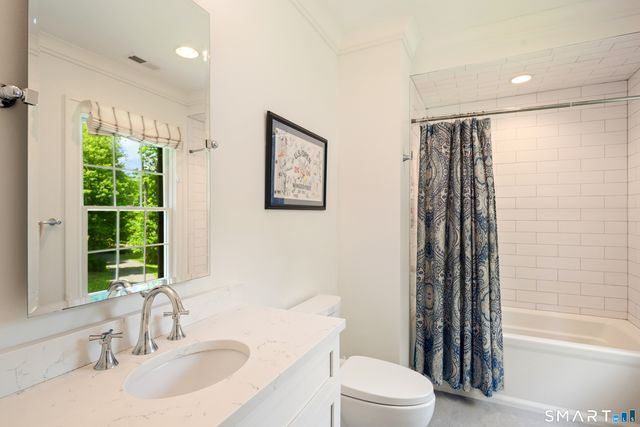 17 Blackman Road, Ridgefield, CT 06877