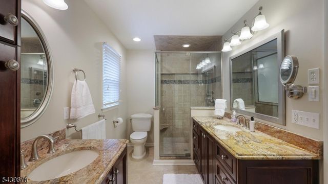 18 Glen Ridge Dr, Washington Twp., NJ 07853