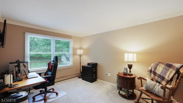 18 Glen Ridge Dr, Washington Twp., NJ 07853