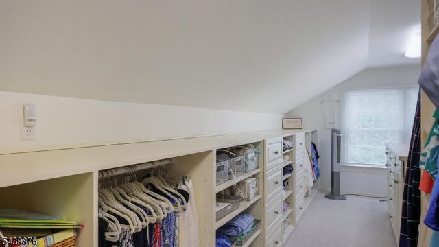 18 Glen Ridge Dr, Washington Twp., NJ 07853