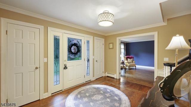 18 Glen Ridge Dr, Washington Twp., NJ 07853