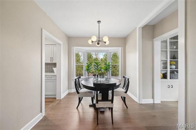 10235 Thorpe Avenue, Overland, MO 63114