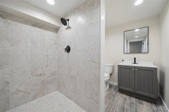 10235 Thorpe Avenue, Overland, MO 63114